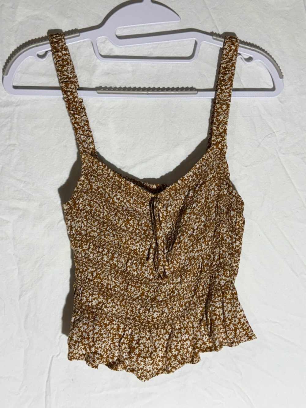 Suite 2939 Women's Brown Floral Smocked Cami with Tie Front Size Large